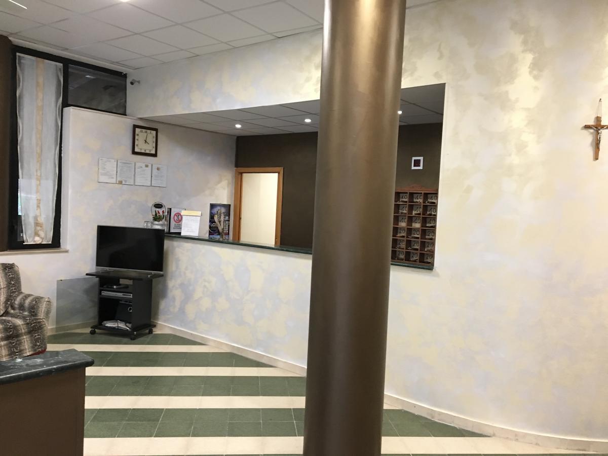 Hotel River Civitella Roveto Εξωτερικό φωτογραφία